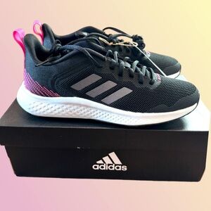 Adidas FLUIDSTREET 'BLACK SCREAMING PINK' size 8 New In Box